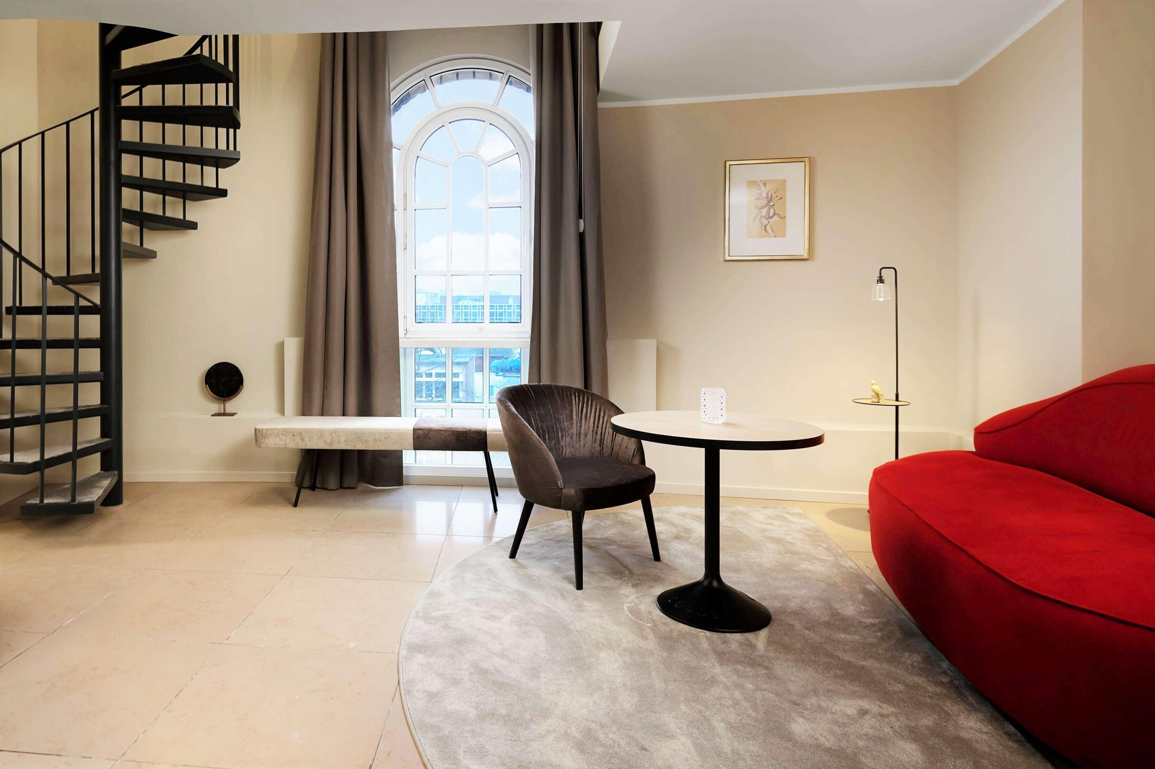 Wasserturm Hotel Cologne, Curio Collection By Hilton Extérieur photo