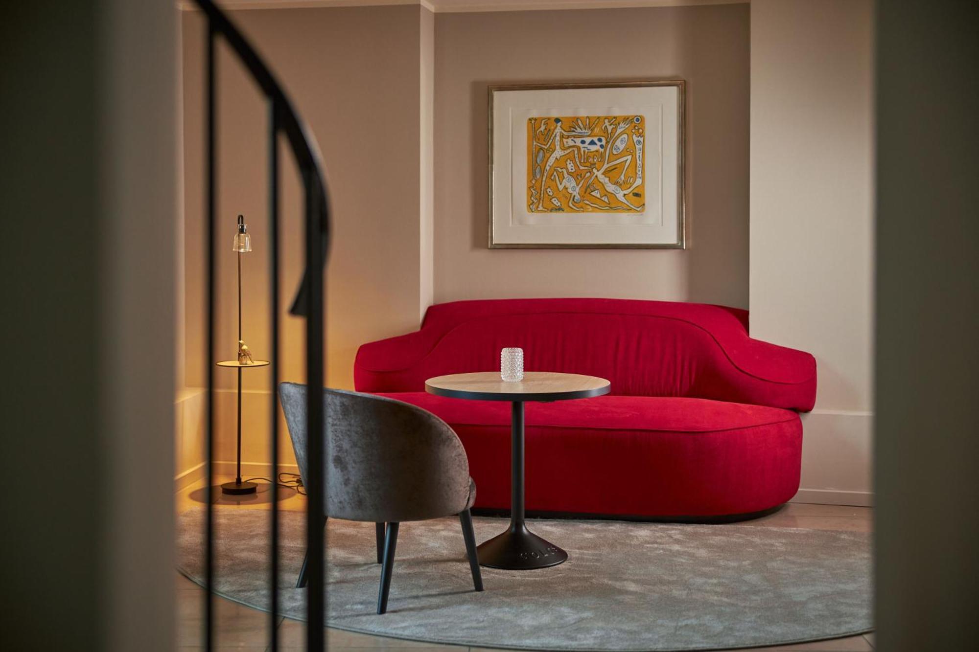Wasserturm Hotel Cologne, Curio Collection By Hilton Extérieur photo